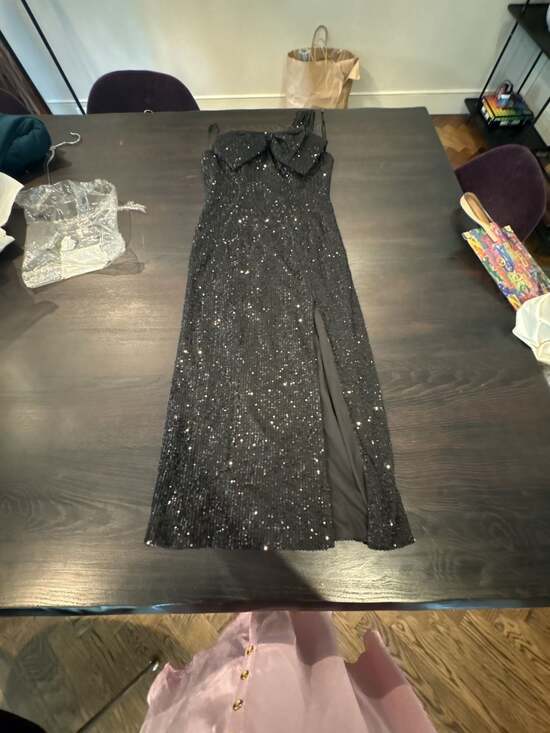 Mac Duggal Dresses & Skirts - Mac Duggal Sequin Gown in Black brand new large bow size 4 Ships fast!